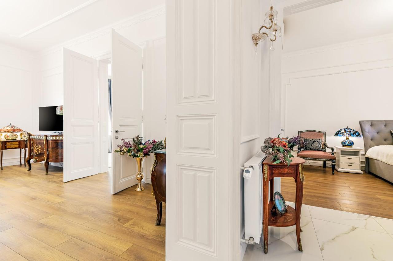 Luxury Class Apartment - 1St Floor, Large Apartment, Downtown, Newly Renovated, Fast Wifi, 4X Air Conditioning Zagreb Eksteriør billede