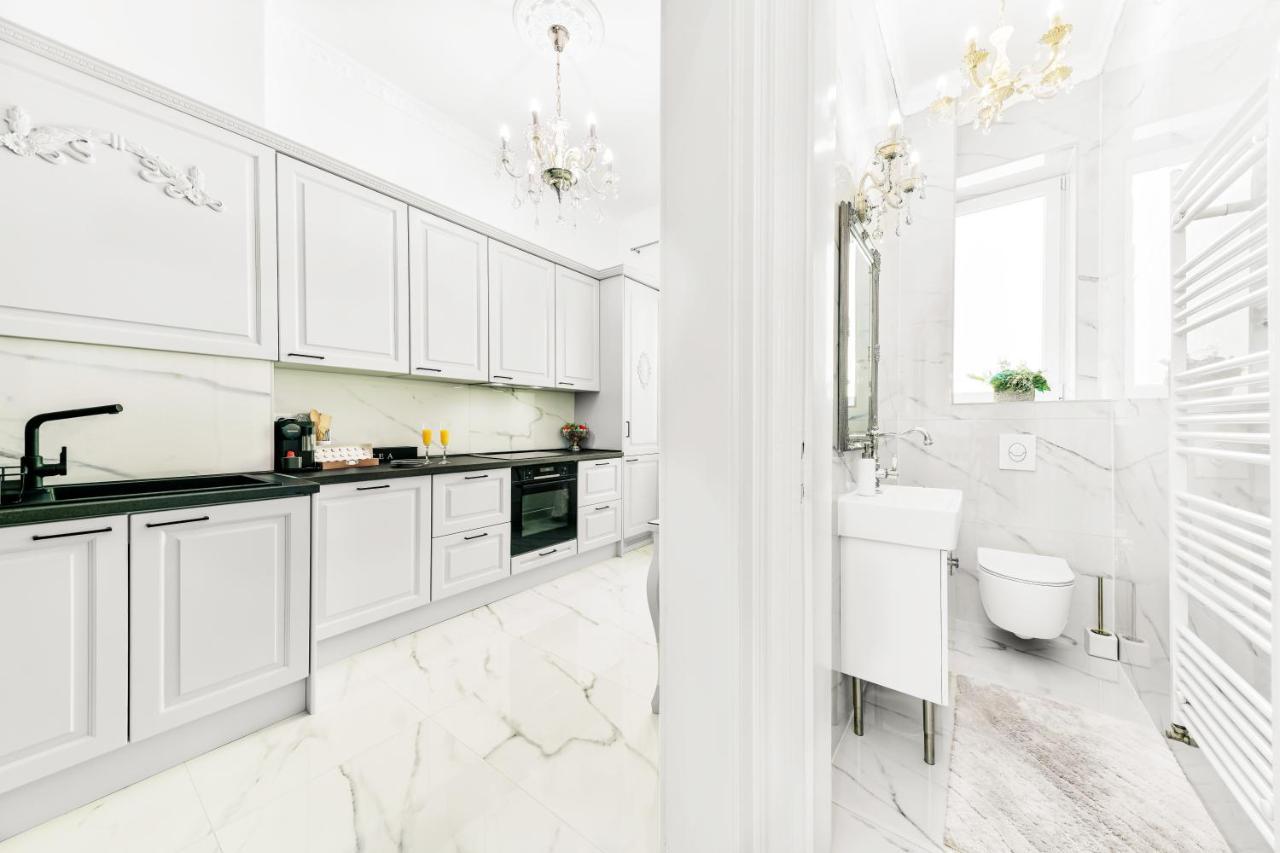 Luxury Class Apartment - 1St Floor, Large Apartment, Downtown, Newly Renovated, Fast Wifi, 4X Air Conditioning Zagreb Eksteriør billede